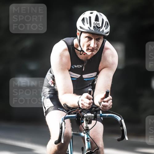 13.09.2026 - Stadtparktriathlon H.Heesch http://msf.ph/oto/10277453 13.09.2026 10:39:34 Radfahren 413, 468, 470, 493, 498, 506, 522 meine-sportfotos.de