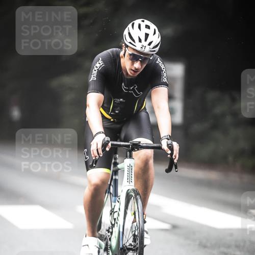 13.09.2026 - Stadtparktriathlon H.Heesch http://msf.ph/oto/10277460 13.09.2026 09:12:25 Radfahren 2, 21, 52, 61, 69, 87, 144, 186 meine-sportfotos.de