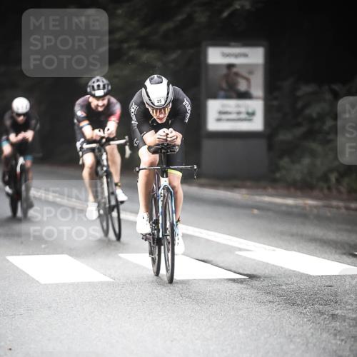 13.09.2026 - Stadtparktriathlon H.Heesch http://msf.ph/oto/10277494 13.09.2026 09:12:51 Radfahren 4, 25, 43, 96, 121, 171 meine-sportfotos.de
