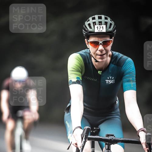 13.09.2026 - Stadtparktriathlon H.Heesch http://msf.ph/oto/10277527 13.09.2026 09:12:55 Radfahren 25, 43, 96, 121, 171, 175 meine-sportfotos.de