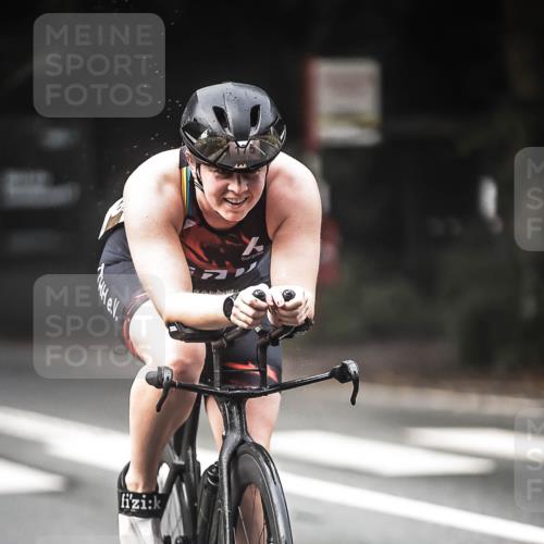 13.09.2026 - Stadtparktriathlon H.Heesch http://msf.ph/oto/10277553 13.09.2026 09:12:59 Radfahren 43, 77, 96, 171, 175 meine-sportfotos.de