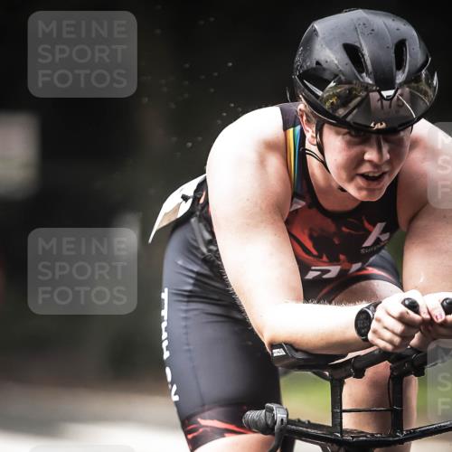 13.09.2026 - Stadtparktriathlon H.Heesch http://msf.ph/oto/10277560 13.09.2026 09:12:59 Radfahren 43, 77, 96, 171, 175 meine-sportfotos.de