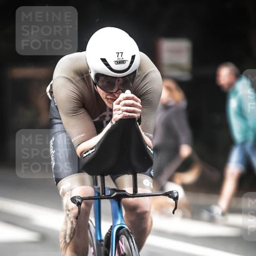 13.09.2026 - Stadtparktriathlon H.Heesch http://msf.ph/oto/10277579 13.09.2026 09:13:03 Radfahren 77, 175 meine-sportfotos.de