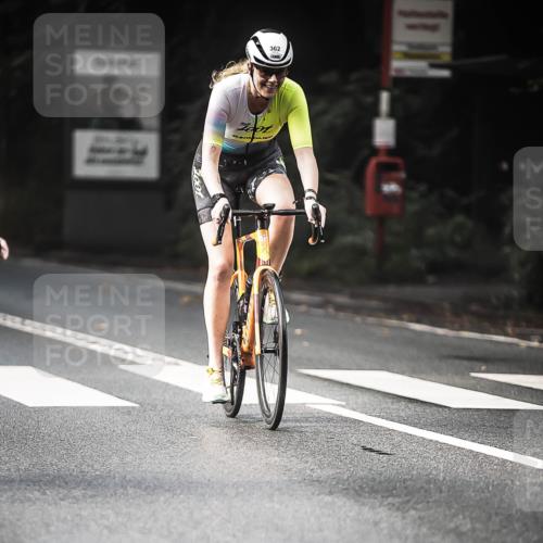 13.09.2026 - Stadtparktriathlon H.Heesch http://msf.ph/oto/10277591 13.09.2026 10:40:06 Radfahren 362, 422, 461, 472, 533, 559 meine-sportfotos.de