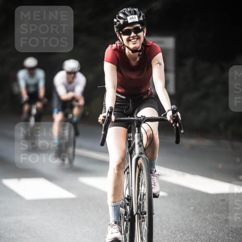 13.09.2026 - Stadtparktriathlon H.Heesch http://msf.ph/oto/10277602 13.09.2026 10:40:07 Radfahren 362, 422, 461, 472, 533, 559 meine-sportfotos.de