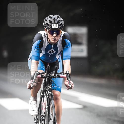 13.09.2026 - Stadtparktriathlon H.Heesch http://msf.ph/oto/10277659 13.09.2026 09:13:20 Radfahren 33, 34, 102, 110, 115, 129, 150 meine-sportfotos.de
