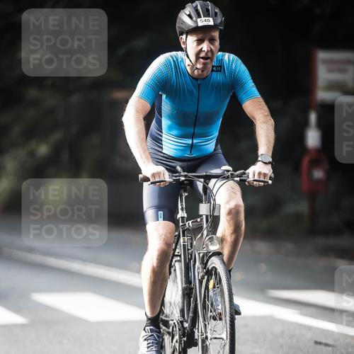 13.09.2026 - Stadtparktriathlon H.Heesch http://msf.ph/oto/10277823 13.09.2026 10:40:50 Radfahren 407, 442, 548, 555 meine-sportfotos.de