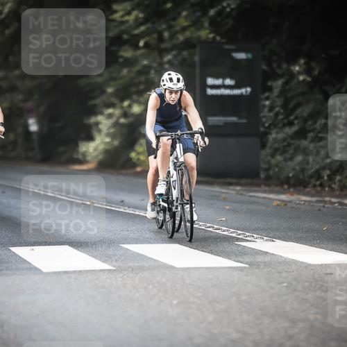 13.09.2026 - Stadtparktriathlon H.Heesch http://msf.ph/oto/10277943 13.09.2026 10:41:11 Radfahren 348, 357, 409, 489, 496, 503 meine-sportfotos.de