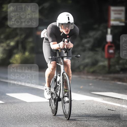 13.09.2026 - Stadtparktriathlon H.Heesch http://msf.ph/oto/10277975 13.09.2026 10:41:14 Radfahren 348, 357, 409, 489, 496, 503, 531 meine-sportfotos.de