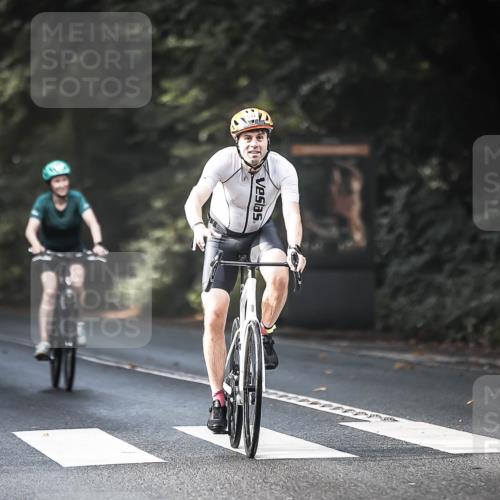 13.09.2026 - Stadtparktriathlon H.Heesch http://msf.ph/oto/10278004 13.09.2026 10:41:19 Radfahren 357, 366, 401, 489, 503, 531 meine-sportfotos.de