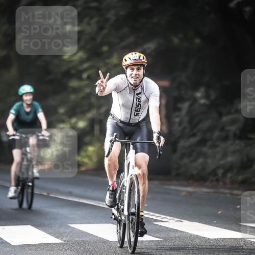 13.09.2026 - Stadtparktriathlon H.Heesch http://msf.ph/oto/10278009 13.09.2026 10:41:19 Radfahren 357, 366, 401, 489, 503, 531 meine-sportfotos.de