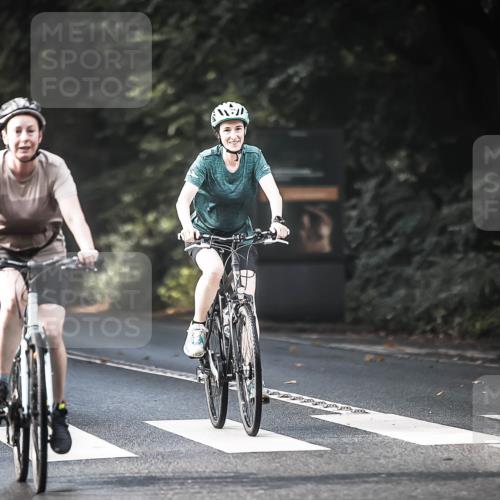 13.09.2026 - Stadtparktriathlon H.Heesch http://msf.ph/oto/10278028 13.09.2026 10:41:21 Radfahren 366, 401, 503, 531 meine-sportfotos.de