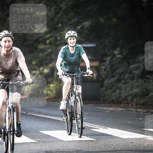 13.09.2026 - Stadtparktriathlon H.Heesch http://msf.ph/oto/10278031 13.09.2026 10:41:21 Radfahren 366, 401, 503, 531 meine-sportfotos.de