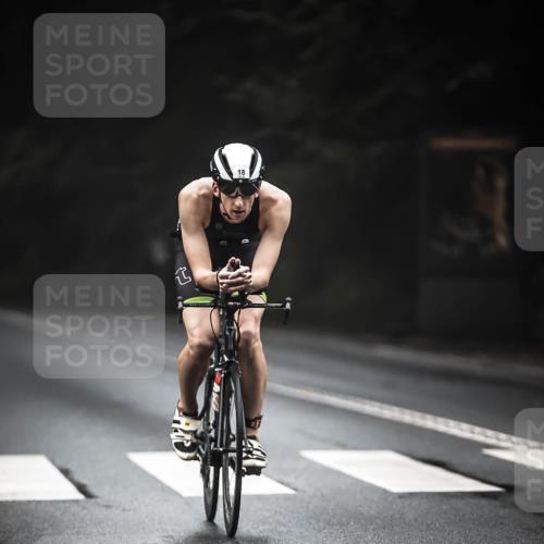 13.09.2026 - Stadtparktriathlon H.Heesch http://msf.ph/oto/10278074 13.09.2026 08:54:05 Radfahren 18, 34, 41 meine-sportfotos.de