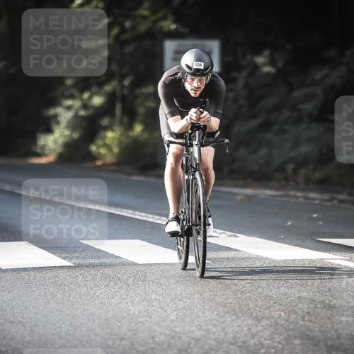 13.09.2026 - Stadtparktriathlon H.Heesch http://msf.ph/oto/10278083 13.09.2026 10:41:35 Radfahren 368, 387, 395, 538, 554 meine-sportfotos.de