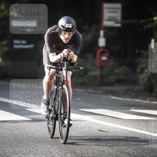 13.09.2026 - Stadtparktriathlon H.Heesch http://msf.ph/oto/10278093 13.09.2026 10:41:35 Radfahren 368, 387, 395, 538, 554 meine-sportfotos.de