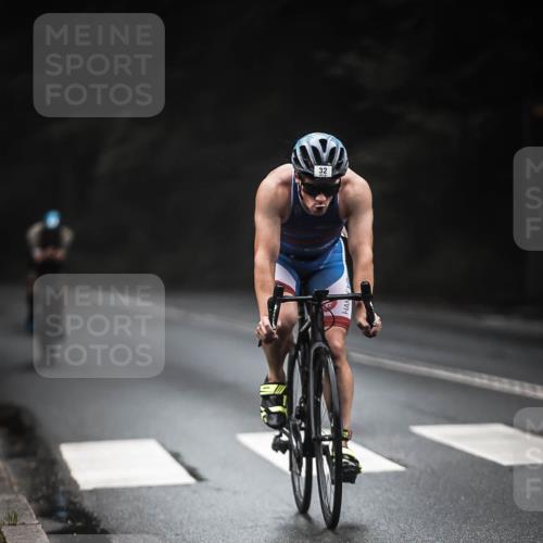 13.09.2026 - Stadtparktriathlon H.Heesch http://msf.ph/oto/10278110 13.09.2026 08:54:34 Radfahren 32, 52, 61 meine-sportfotos.de
