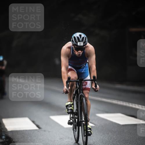 13.09.2026 - Stadtparktriathlon H.Heesch http://msf.ph/oto/10278112 13.09.2026 08:54:34 Radfahren 32, 52, 61 meine-sportfotos.de