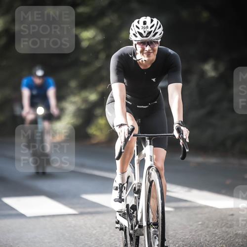 13.09.2026 - Stadtparktriathlon H.Heesch http://msf.ph/oto/10278119 13.09.2026 10:41:38 Radfahren 368, 387, 431, 478, 538, 554, 586 meine-sportfotos.de