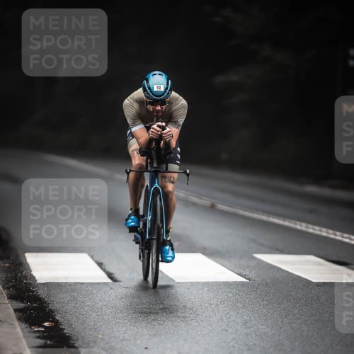 13.09.2026 - Stadtparktriathlon H.Heesch http://msf.ph/oto/10278131 13.09.2026 08:54:36 Radfahren 32, 52, 61 meine-sportfotos.de