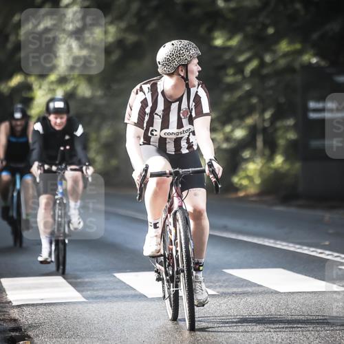13.09.2026 - Stadtparktriathlon H.Heesch http://msf.ph/oto/10278132 13.09.2026 10:41:40 Radfahren 368, 387, 431, 478, 538, 554, 586 meine-sportfotos.de