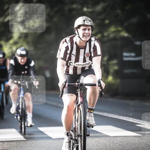 13.09.2026 - Stadtparktriathlon H.Heesch http://msf.ph/oto/10278142 13.09.2026 10:41:40 Radfahren 368, 387, 431, 478, 538, 554, 586 meine-sportfotos.de