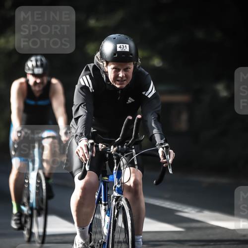 13.09.2026 - Stadtparktriathlon H.Heesch http://msf.ph/oto/10278150 13.09.2026 10:41:42 Radfahren 368, 387, 431, 478, 554, 583, 586 meine-sportfotos.de