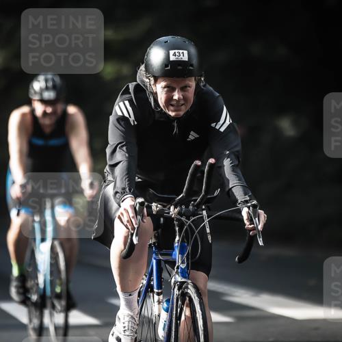 13.09.2026 - Stadtparktriathlon H.Heesch http://msf.ph/oto/10278154 13.09.2026 10:41:42 Radfahren 368, 387, 431, 478, 554, 583, 586 meine-sportfotos.de
