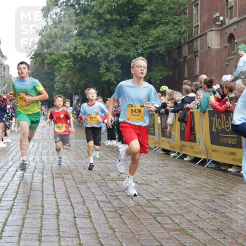 13.09.2026 - Kiel Lauf Yannick Fuchs http://msf.ph/oto/10278160 13.09.2026 08:51:09 Ziel 496, 1238, 1724, 2343, 5010, 10463, 10970, 11688, 496, 497, 2125, 2343, 2443, 3106, 5792, 5959, 9612, 10957, 10987, 444, 909, 3683, 4159, 4741, 5211, 5439, 6699, 7033, 8657, 8883, 9379, 9929, 2443, 7511, 10359 meine-sportfotos.de