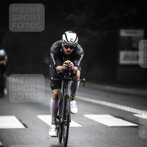 13.09.2026 - Stadtparktriathlon H.Heesch http://msf.ph/oto/10278241 13.09.2026 08:55:15 Radfahren 20, 39, 49 meine-sportfotos.de