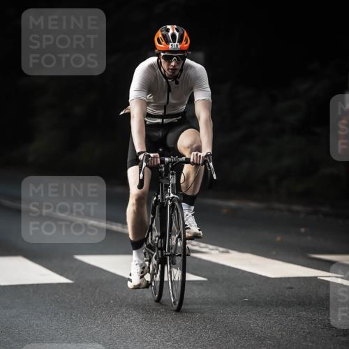 13.09.2026 - Stadtparktriathlon H.Heesch http://msf.ph/oto/10278255 13.09.2026 10:41:58 Radfahren 283, 471, 510, 562 meine-sportfotos.de