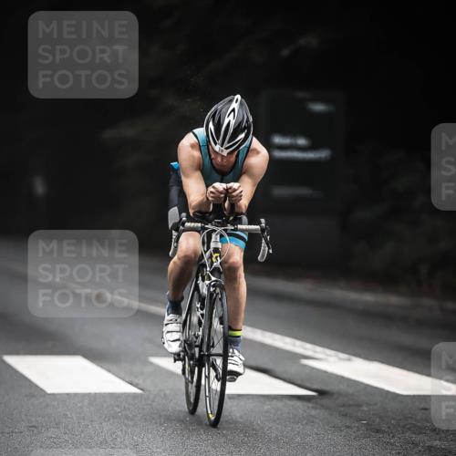 13.09.2026 - Stadtparktriathlon H.Heesch http://msf.ph/oto/10278285 13.09.2026 08:55:20 Radfahren 20, 39, 49 meine-sportfotos.de
