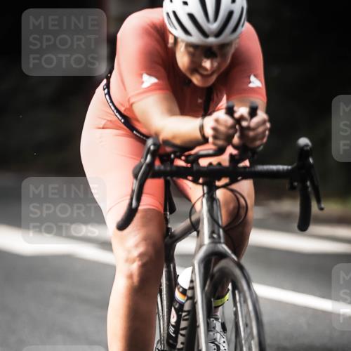 13.09.2026 - Stadtparktriathlon H.Heesch http://msf.ph/oto/10278297 13.09.2026 10:42:06 Radfahren 421, 447, 471, 513 meine-sportfotos.de
