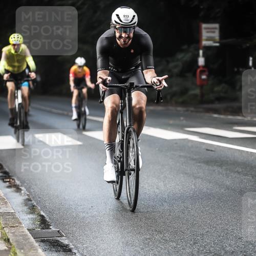 13.09.2026 - Stadtparktriathlon H.Heesch http://msf.ph/oto/10278329 13.09.2026 10:42:13 Radfahren 359, 371, 399, 421, 513, 530 meine-sportfotos.de