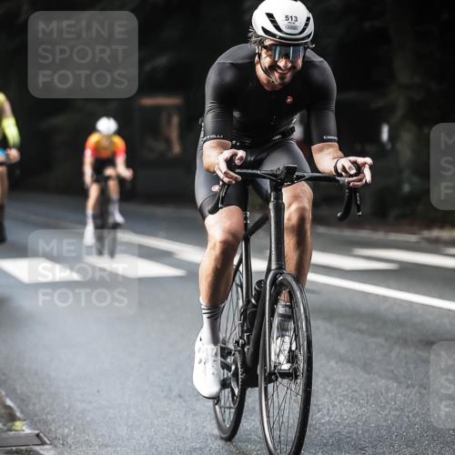 13.09.2026 - Stadtparktriathlon H.Heesch http://msf.ph/oto/10278335 13.09.2026 10:42:13 Radfahren 359, 371, 399, 421, 513, 530 meine-sportfotos.de