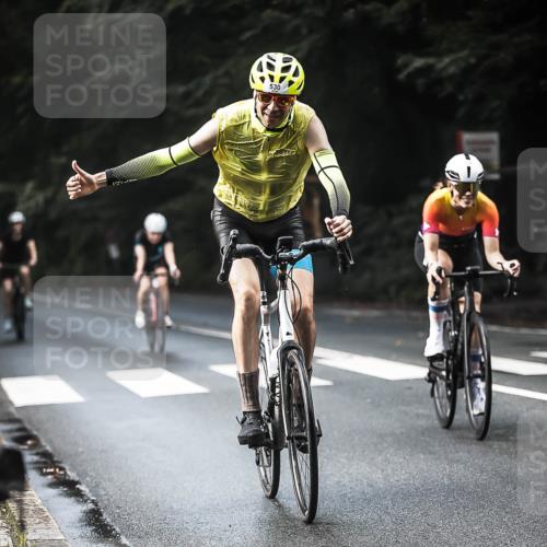 13.09.2026 - Stadtparktriathlon H.Heesch http://msf.ph/oto/10278342 13.09.2026 10:42:14 Radfahren 359, 371, 399, 421, 513, 530 meine-sportfotos.de