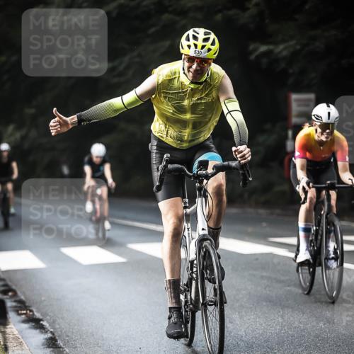 13.09.2026 - Stadtparktriathlon H.Heesch http://msf.ph/oto/10278346 13.09.2026 10:42:14 Radfahren 359, 371, 399, 421, 513, 530 meine-sportfotos.de