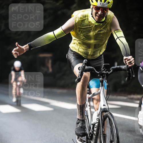 13.09.2026 - Stadtparktriathlon H.Heesch http://msf.ph/oto/10278354 13.09.2026 10:42:15 Radfahren 307, 359, 371, 399, 513, 530 meine-sportfotos.de