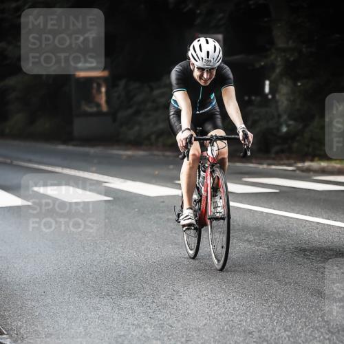 13.09.2026 - Stadtparktriathlon H.Heesch http://msf.ph/oto/10278366 13.09.2026 10:42:16 Radfahren 307, 359, 371, 399, 513, 530 meine-sportfotos.de