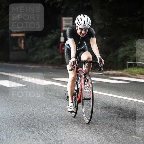 13.09.2026 - Stadtparktriathlon H.Heesch http://msf.ph/oto/10278370 13.09.2026 10:42:16 Radfahren 307, 359, 371, 399, 513, 530 meine-sportfotos.de