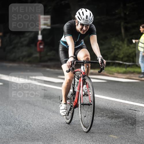 13.09.2026 - Stadtparktriathlon H.Heesch http://msf.ph/oto/10278373 13.09.2026 10:42:16 Radfahren 307, 359, 371, 399, 513, 530 meine-sportfotos.de