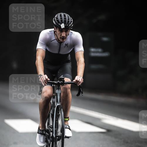 13.09.2026 - Stadtparktriathlon H.Heesch http://msf.ph/oto/10278428 13.09.2026 08:56:03 Radfahren 19, 54, 71 meine-sportfotos.de