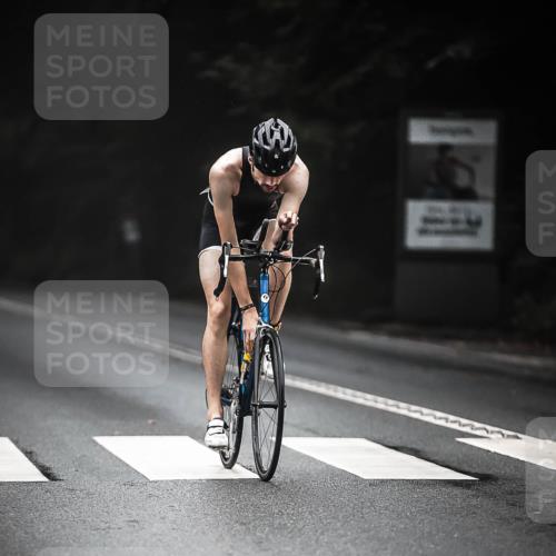 13.09.2026 - Stadtparktriathlon H.Heesch http://msf.ph/oto/10278455 13.09.2026 08:56:09 Radfahren 19, 54, 57, 60, 93 meine-sportfotos.de