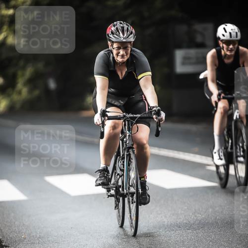 13.09.2026 - Stadtparktriathlon H.Heesch http://msf.ph/oto/10278461 13.09.2026 10:42:30 Radfahren 375, 402, 456, 514 meine-sportfotos.de