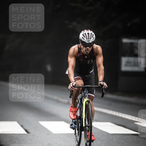 13.09.2026 - Stadtparktriathlon H.Heesch http://msf.ph/oto/10278481 13.09.2026 08:56:12 Radfahren 54, 57, 60, 93 meine-sportfotos.de