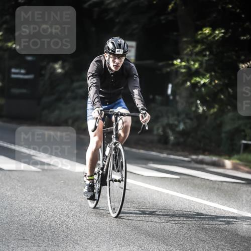 13.09.2026 - Stadtparktriathlon H.Heesch http://msf.ph/oto/10278496 13.09.2026 10:42:48 Radfahren 380, 481, 542 meine-sportfotos.de