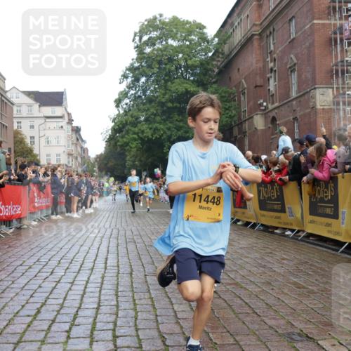 13.09.2026 - Kiel Lauf Yannick Fuchs http://msf.ph/oto/10278506 13.09.2026 08:51:27 Ziel 444, 909, 3683, 4741, 5211, 5439, 5906, 6699, 8206, 8657, 8883, 9379, 9929, 496, 1238, 1724, 2343, 4159, 5010, 5959, 7033, 10463, 10957, 10970, 11688, 1210, 1243, 1572, 3779, 3901, 5130, 5169, 5580, 5793, 5976, 6532, 7521, 8538, 11448, 12467, 497, 2125, 3106, 5959, 9612, 10957, 10987 meine-sportfotos.de
