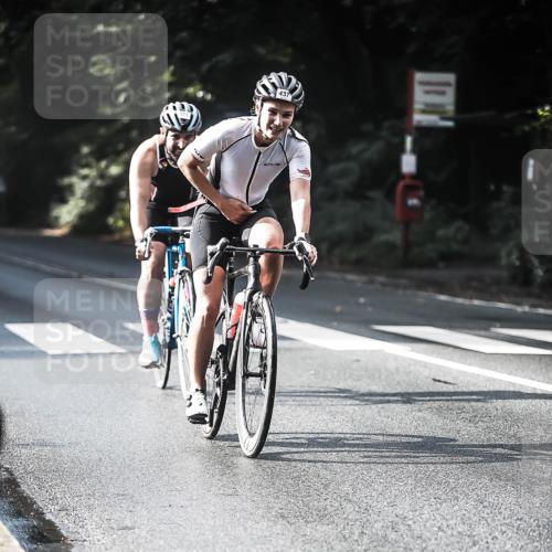 13.09.2026 - Stadtparktriathlon H.Heesch http://msf.ph/oto/10278595 13.09.2026 10:43:02 Radfahren 364, 437, 444, 578 meine-sportfotos.de