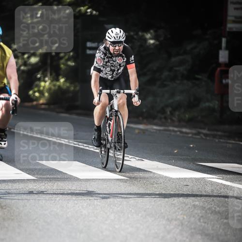 13.09.2026 - Stadtparktriathlon H.Heesch http://msf.ph/oto/10278645 13.09.2026 10:43:16 Radfahren 465, 508, 539, 777 meine-sportfotos.de