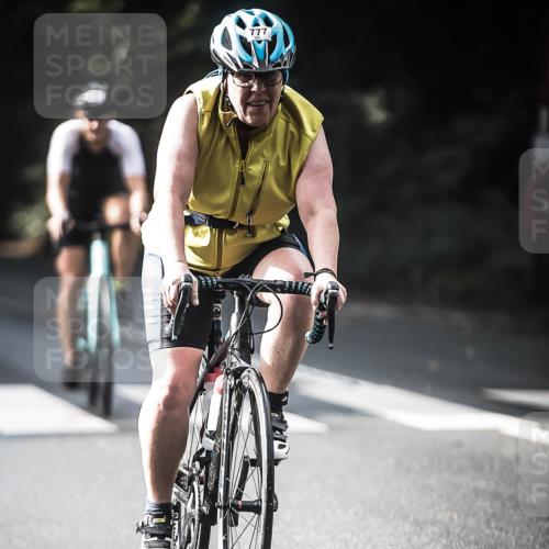 13.09.2026 - Stadtparktriathlon H.Heesch http://msf.ph/oto/10278657 13.09.2026 10:43:17 Radfahren 465, 508, 539, 777 meine-sportfotos.de